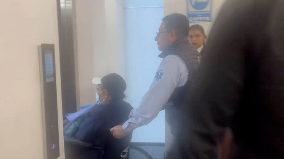 Accidente laboral en el Senado deja a trabajador prensado 37 minutos
