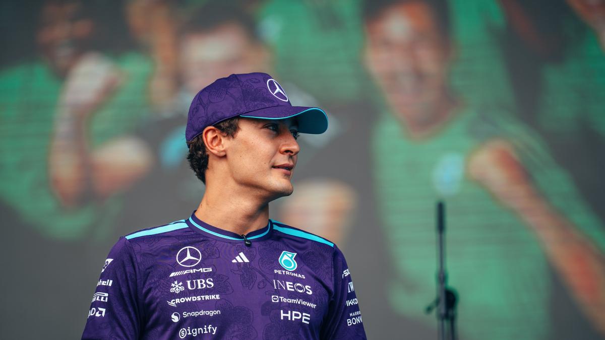 George Russell lidera práctica en Singapur; ‘Checo’ Pérez finaliza en el lugar 21