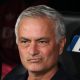 Mourinho defiende a Mbappé ante críticas por su recuperación