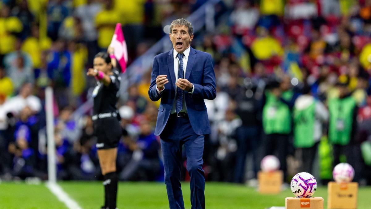 Almada comenta sobre expulsión de Borja y el empate ante Monterrey