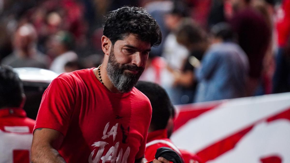 Sebastián Abreu responde a reportero tras empate de Tijuana ante Puebla