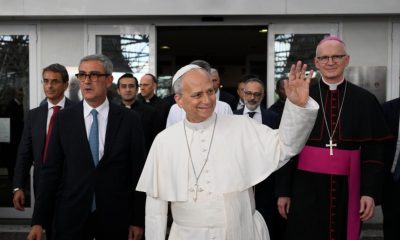 Papa León XIV regresa al Vaticano tras cirugía por cáncer de pulmón