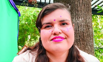 Mujer supera cáncer de mama tras diagnóstico tardío y lucha personal