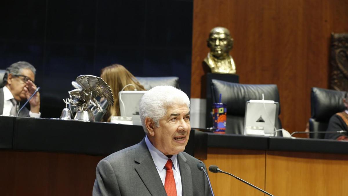 Aprobada ley que promueve pagos digitales en México