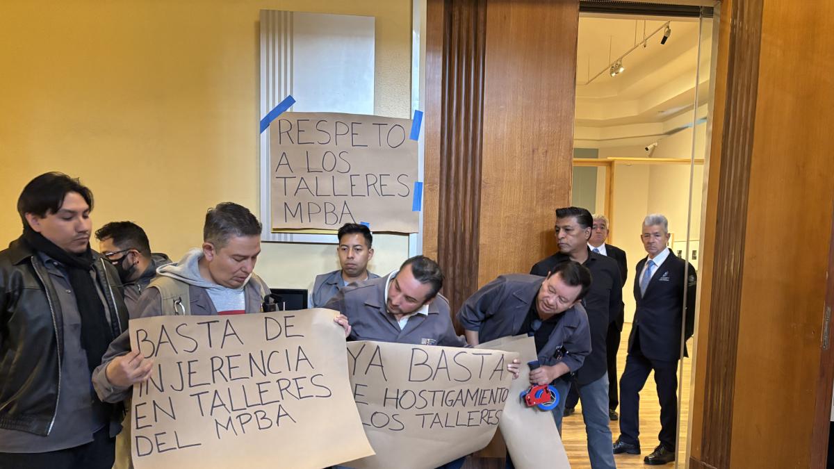 Trabajadores del Museo de Bellas Artes protestan por decisiones unilaterales