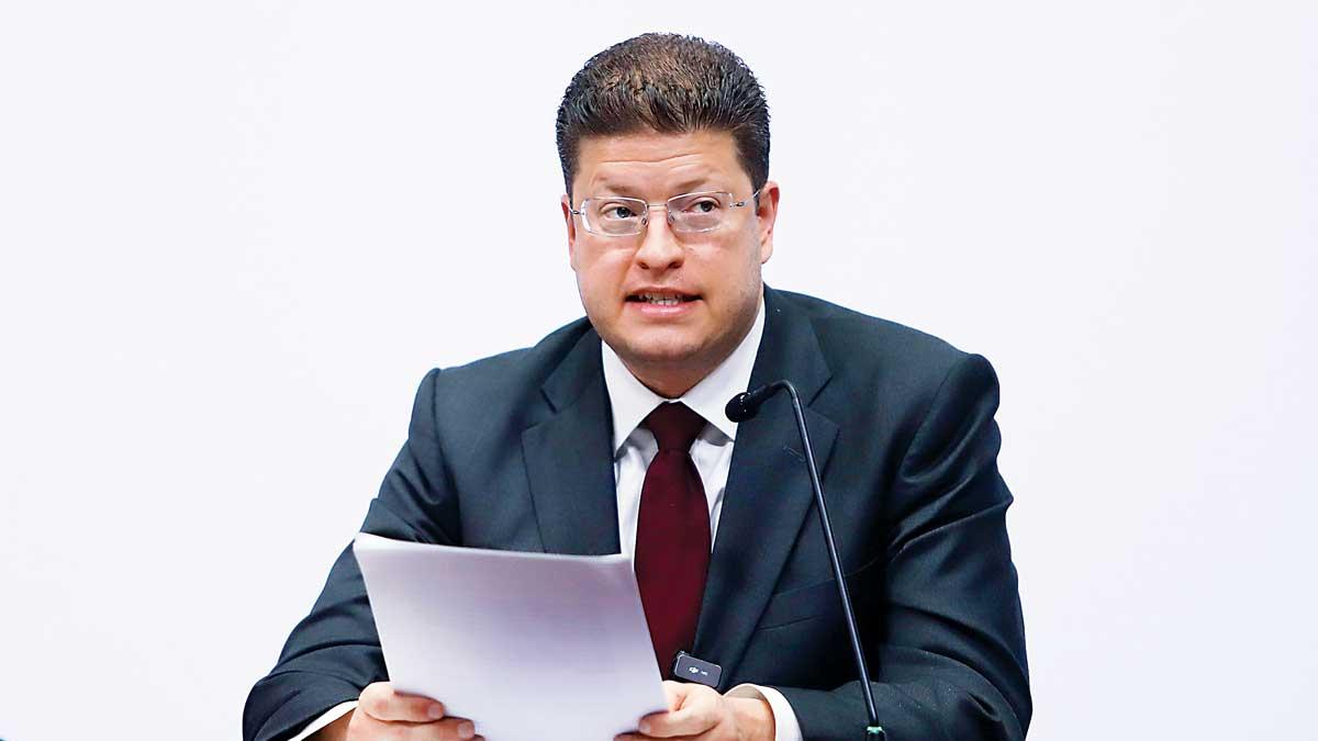 Pablo Vázquez presenta modelo de seguridad al Congreso de la CDMX