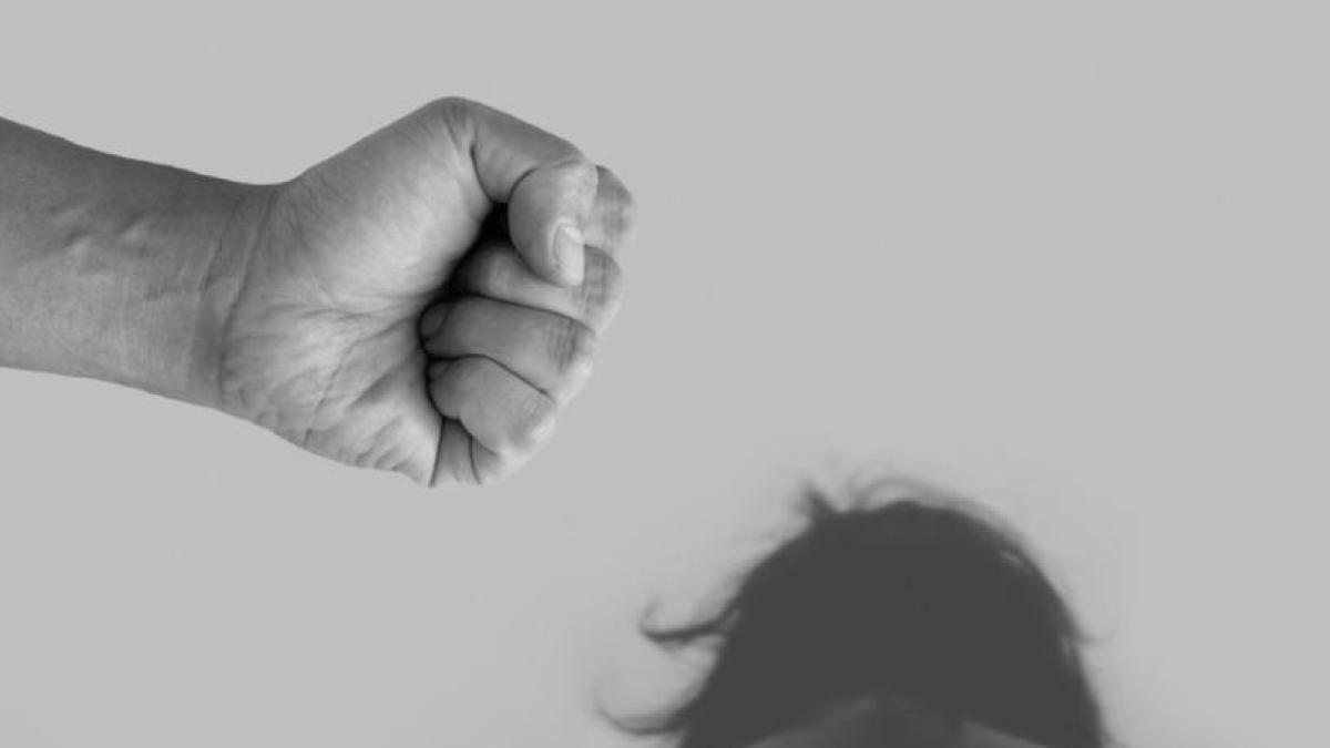 Nueve de cada 100 hogares en México reporta violencia familiar