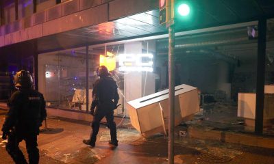 Disturbios en Barcelona dejan 128 detenidos, incluidos 73 menores
