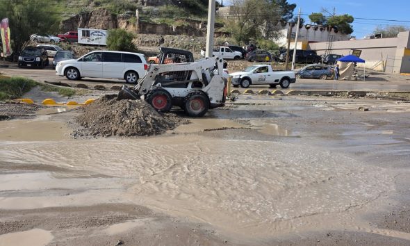 Lluvias provocan cierre de nueve puntos viales en Ciudad Juárez