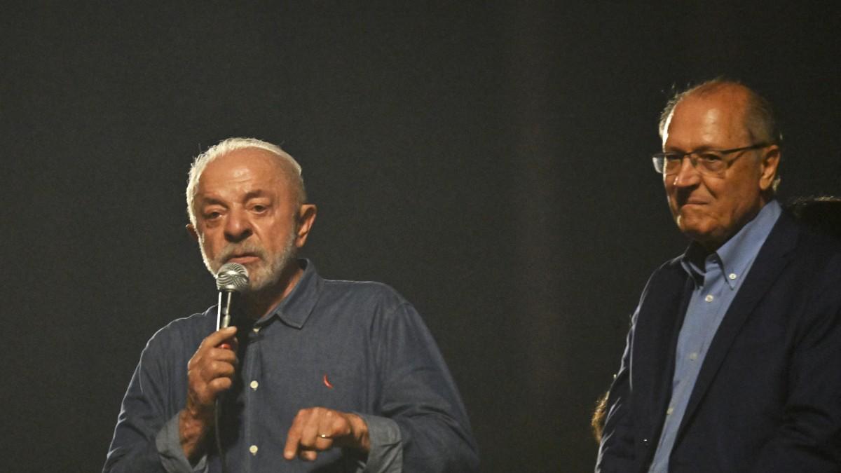 El real brasileño se desploma tras victoria de Lula