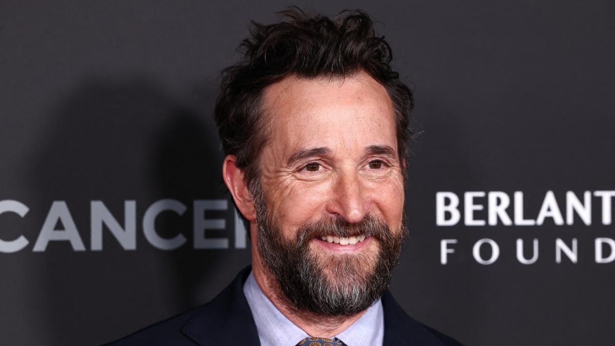 Noah Wyle es nombrado el hombre más sexy de 2026