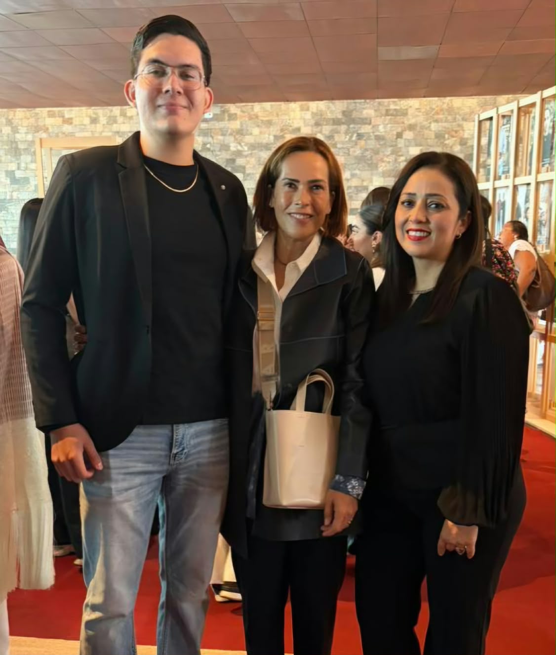 Artesanos de Chihuahua destacan en Design Week México 2026