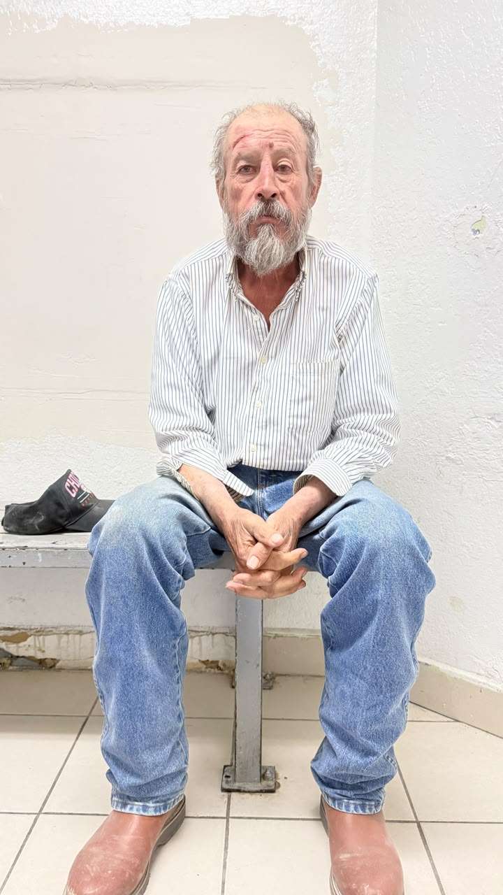Piden ayuda para localizar a familia de hombre extraviado