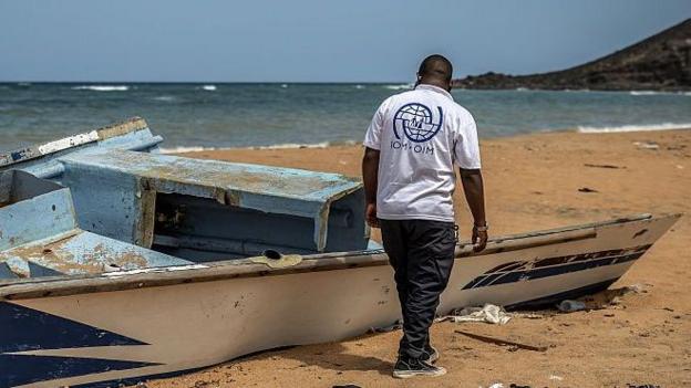 Al menos 109 migrantes mueren tras naufragio en costas de Yibuti