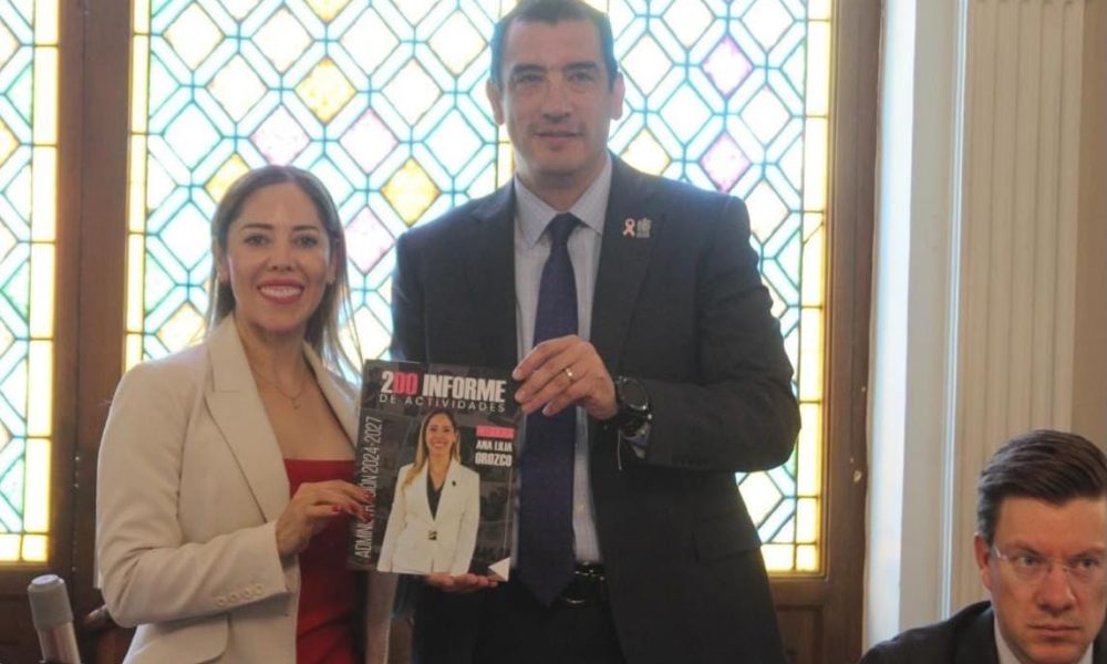 Ana Lilia Orozco presenta segundo informe ante el Cabildo de Chihuahua