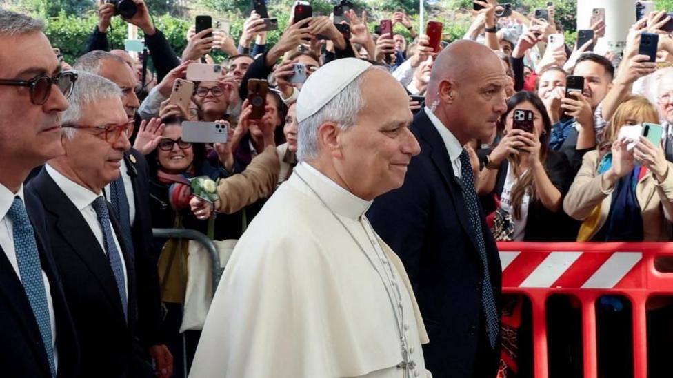 El Papa Leo XIV es hospitalizado para cirugía por un nódulo en el pulmón