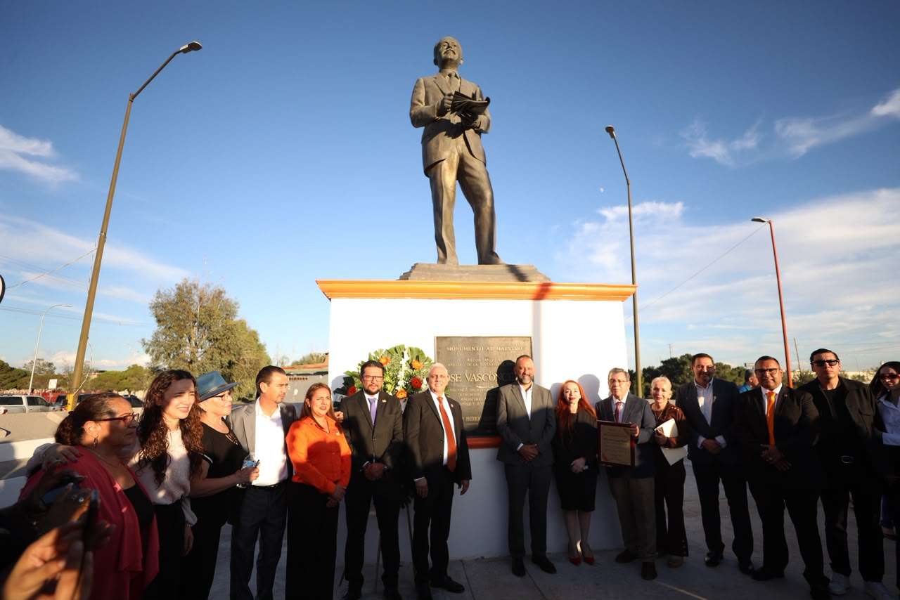 Homenajean a Javier González Mocken con distinción al Maestro Ilustre 2026