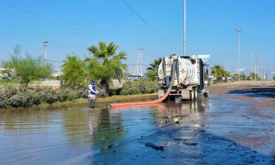 Retiran más de 5 millones de litros de agua del puente Centauro 