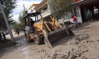 Retiran basura y tierra de arrastre en el poniente tras las lluvias