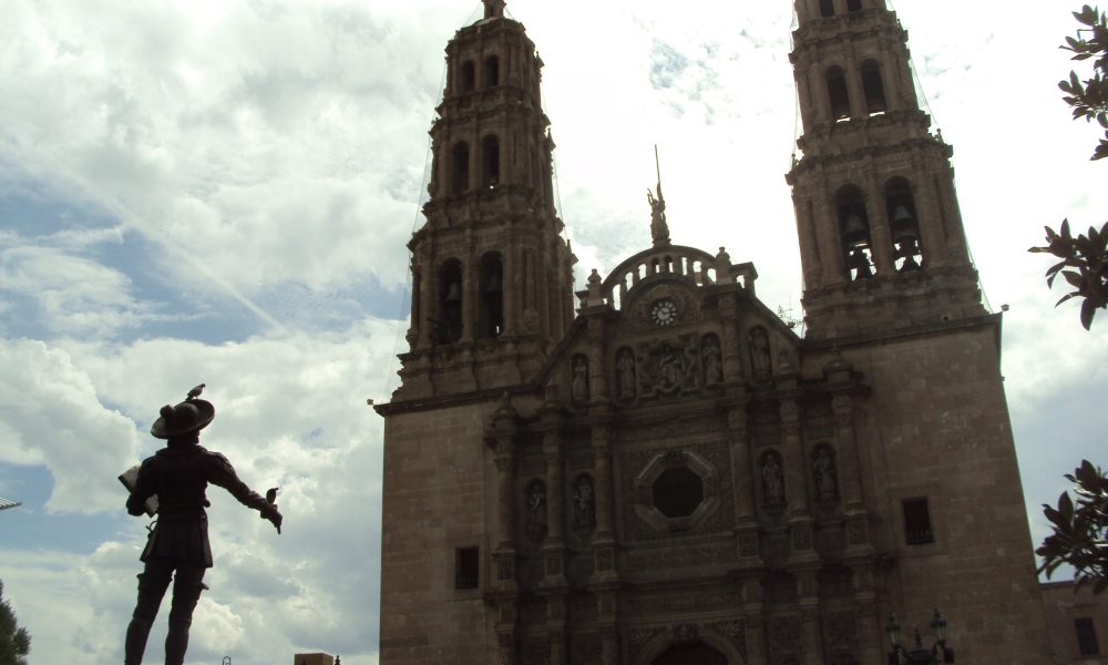 Chihuahua celebra 317 años desde su fundación