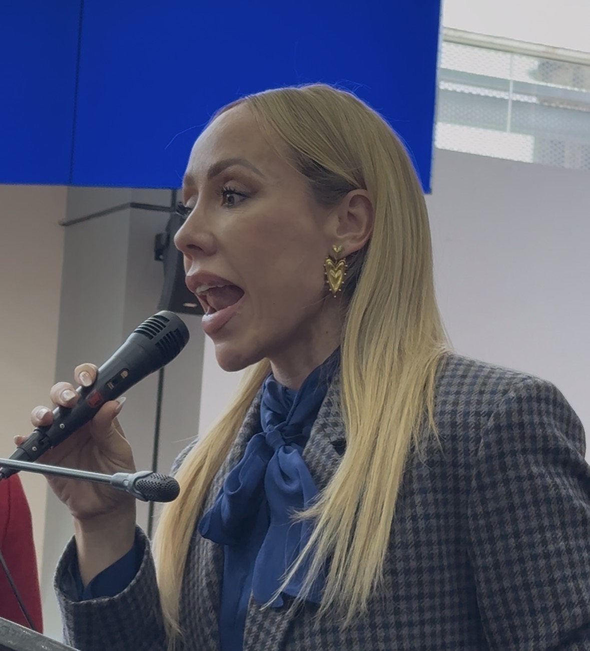 Brenda Ríos denuncia injerencia de Maru Campos en detención del exfiscal