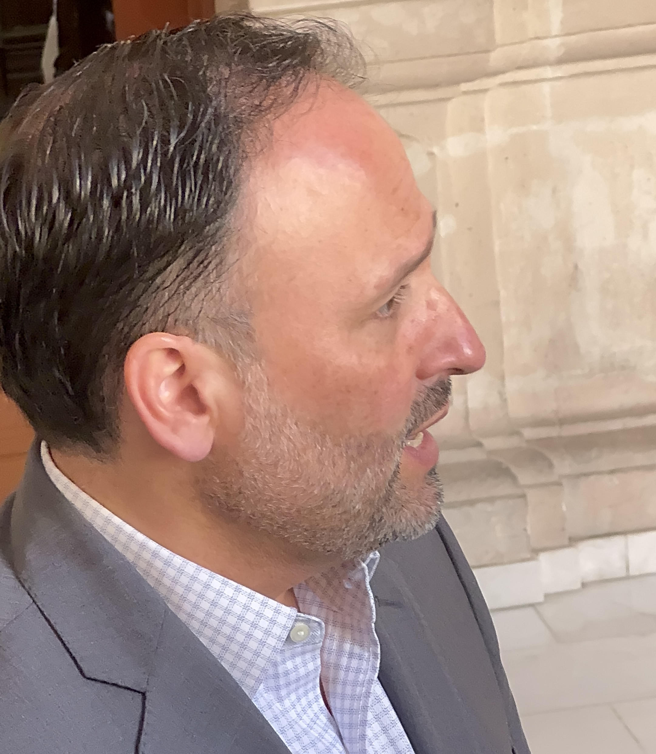 Santiago de la Peña solicita investigar renuncia en el INE