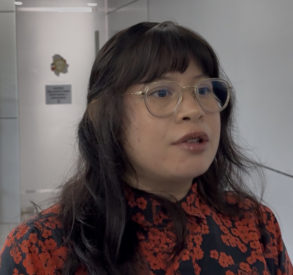 Jael Argüelles critica a Carlos Olson por comentarios sobre la comunidad transgénero