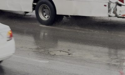 Baches en avenida Tecnológico representan un riesgo para automovilistas