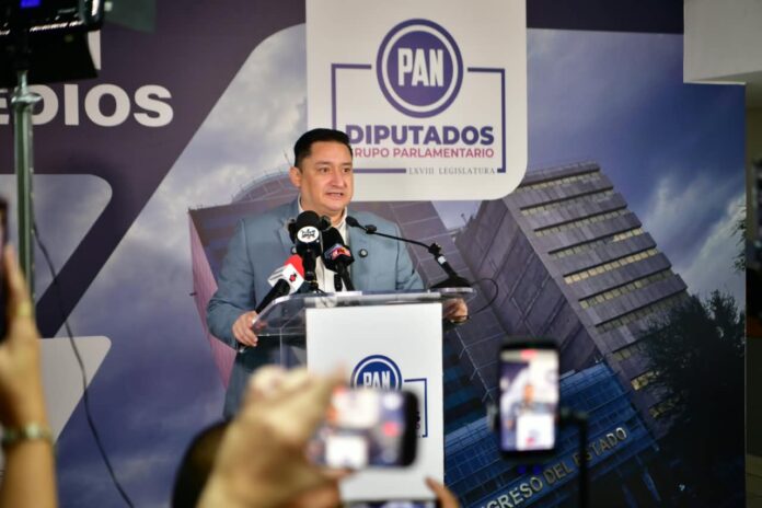 IEE quiere cambiar reglas de paridad; pediremos que su presidenta comparezca y explique: Alfredo Chávez