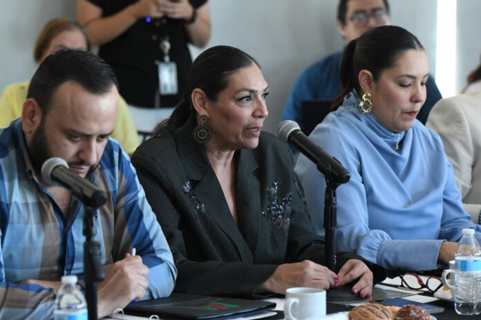 Se reúne JUCOPO con titular del IEE