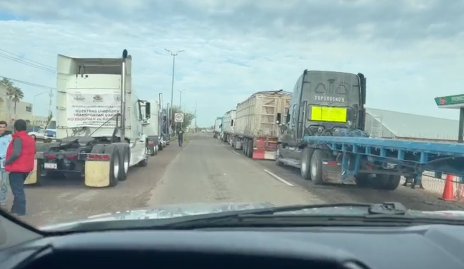 Transportistas en Chihuahua esperan resultados de reunión con Segob