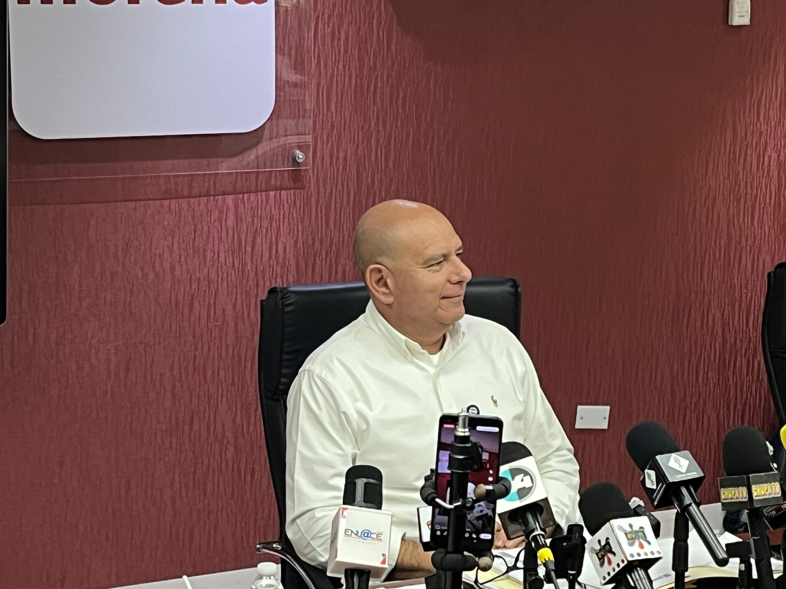 Cuauhtémoc Estrada analiza solicitar licencia para participar en elecciones