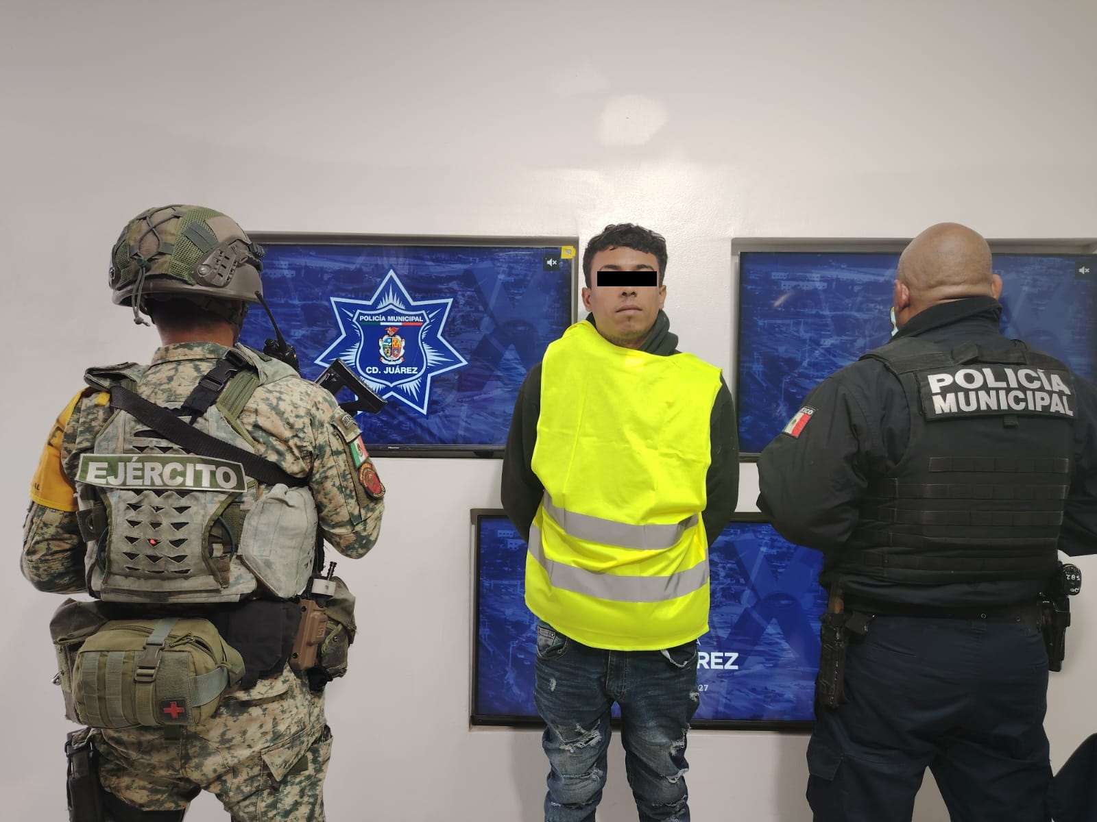 Detienen a hombre con 180 envoltorios de presunta heroína en Finca Bonita
