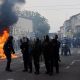 Francia cierra hasta 500 escuelas por protestas estudiantiles
