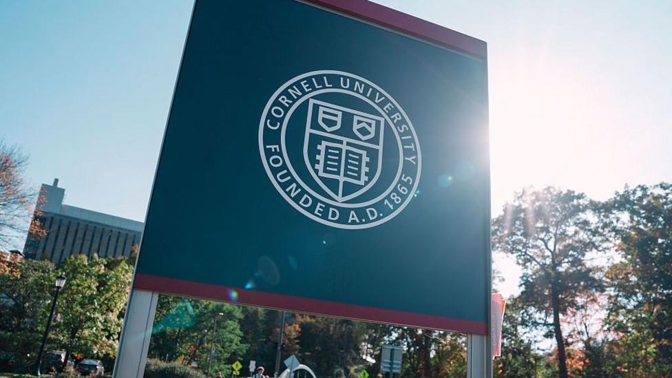Cornell University prohíbe fiestas en fraternidades tras acusaciones de abuso sexual