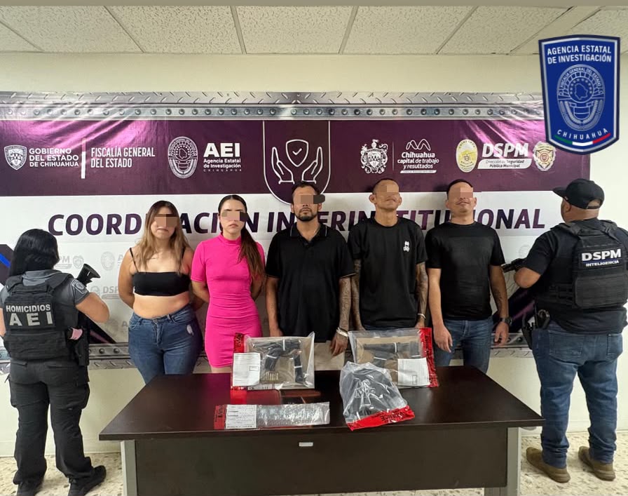 Detienen a cinco personas con armas y droga en Cerro Coronel