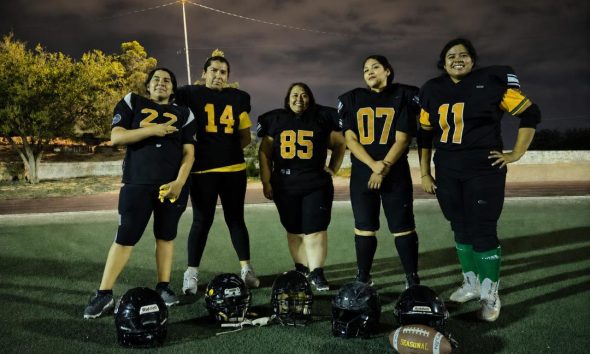 Entrenamiento abierto de futbol americano para mujeres en Ciudad Juárez