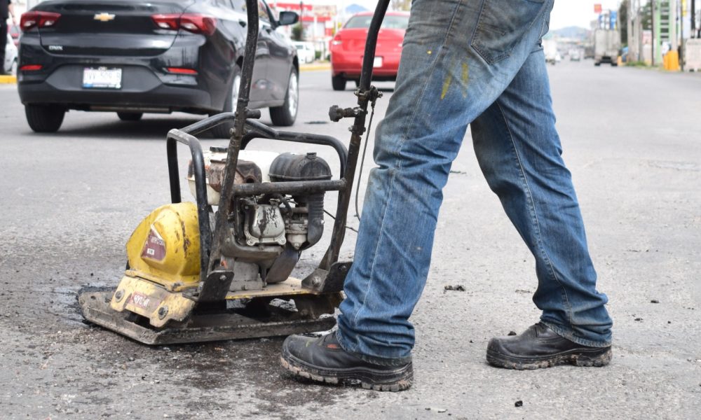 Municipio de Chihuahua atenderá 13 zonas con bacheo este 6 de octubre