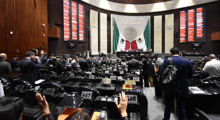 Diputados aprueban dictamen para eliminar pagos en efectivo en México