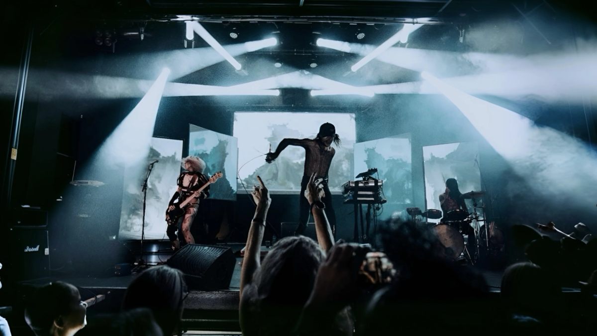 Chris Corner y IAMX regresan a la CDMX con concierto en noviembre