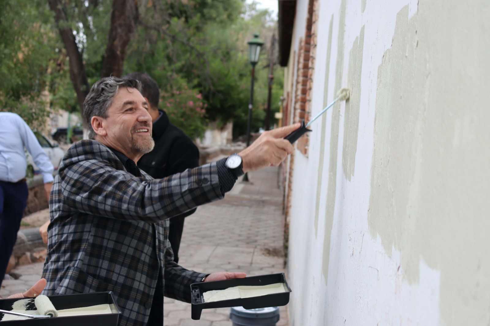 Gobierno del Estado implementa programa ‘Colores de Chihuahua’ en Aldama