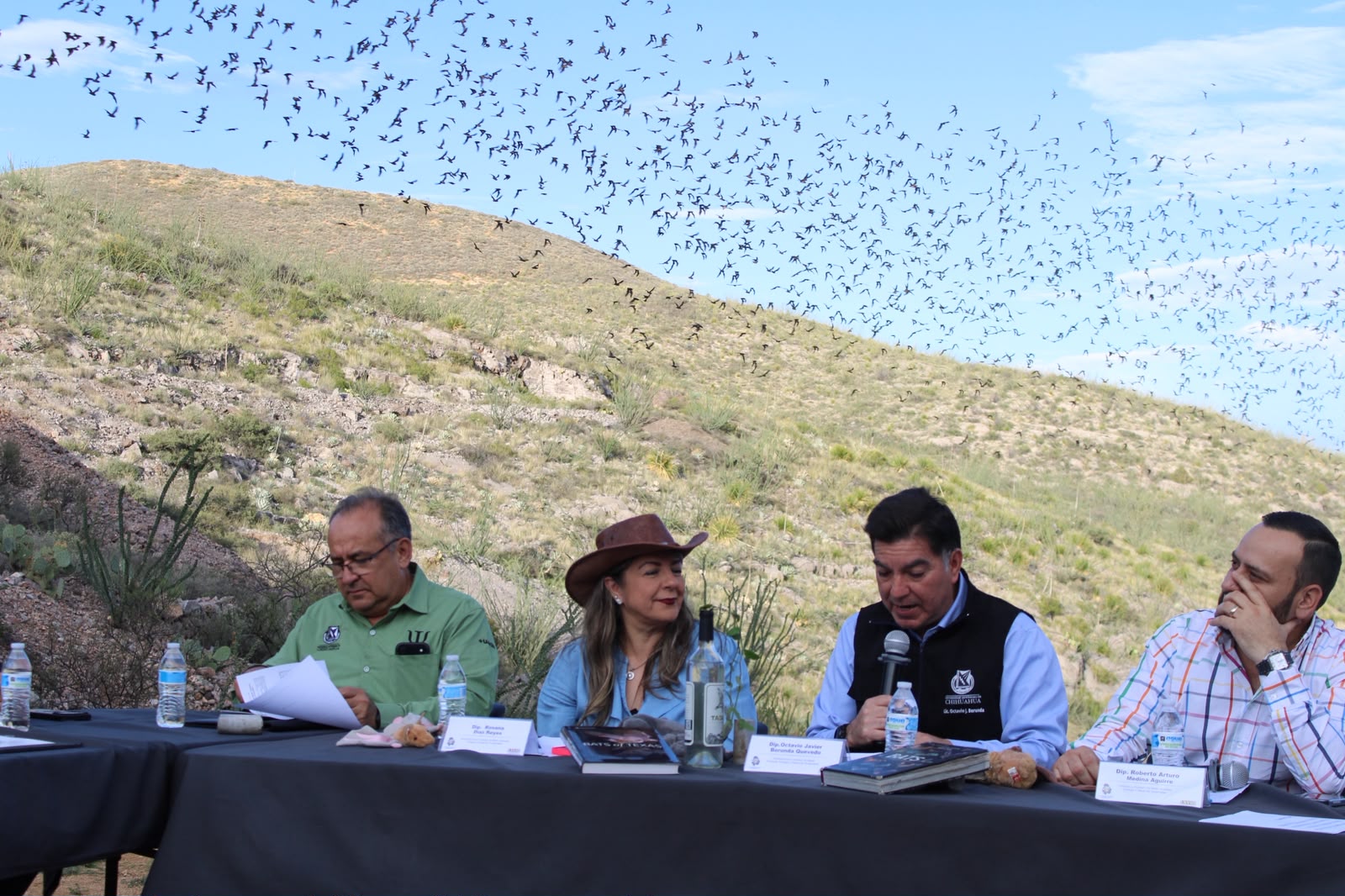 Congreso del Estado celebra sesión en Santa Eulalia por el Día del Murciélago