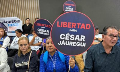 Simpatizantes de Jáuregui se manifiestan en el PAN por su liberación