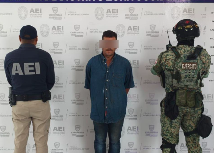 Detienen a hombre con dosis de cristal en Cuauhtémoc