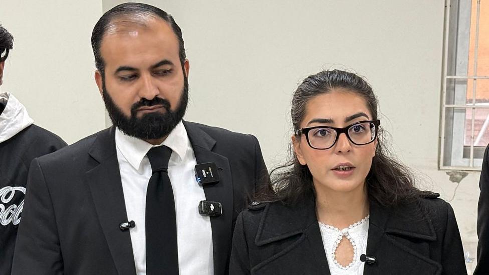 Abogados de derechos humanos en Pakistán condenados a 10 años de prisión