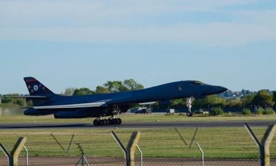 EE.UU. retira bombarderos de base militar británica RAF Fairford