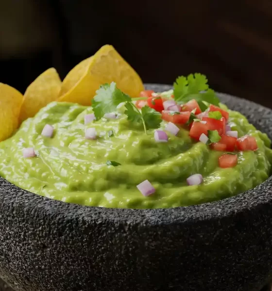 Industria aguacatera mexicana busca atraer a jóvenes en Estados Unidos