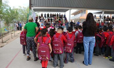 Entregan más de 3 mil mochilas a estudiantes de cuatro escuelas
