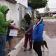 Nancy Frías entrega apoyos a familias del Distrito 12 por lluvias y frío