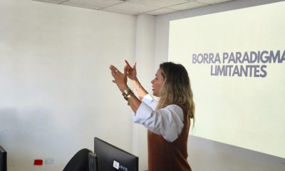 Capacitan a personal del Centro de Respuesta Ciudadana en Chihuahua